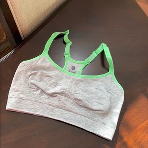 Comfortable sports bra